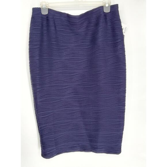 Cashmere Rose Woman's Blue Pencil Skirt Size 2X Ribbed Texture Elastic Waist - Picture 1 of 7